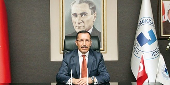 16 fakülteye dekanlık yapan Rektör