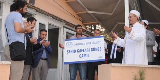 Şehit polis müdürünün ismi emniyet müdürlüğündeki camiye verildi