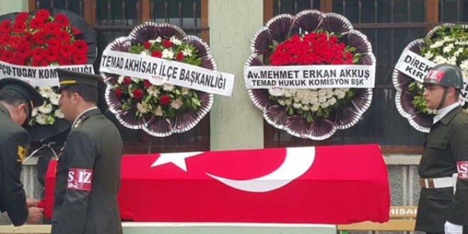 Astsubay kalp krizinde öldü ailesi ortada kaldı