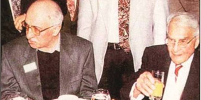 'Gülen'in Kasım Gülek'le Masonik bir bağlantısı var'