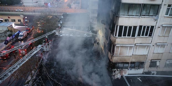 Kartal'da iş yeri yangını: 1 yaralı