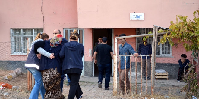 Şehit Uzman Çavuş'un babaevine acı haber ulaştı