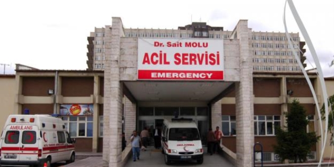 Sağlık müdürünün evine giren hırsız tabancayla yaraladı