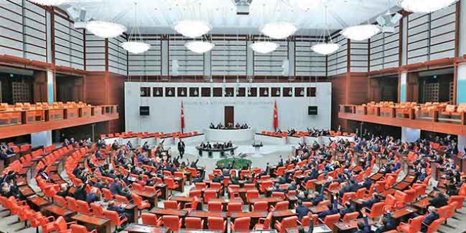 Başkanlık sistemi teklifi en geç Kasım ayında TBMM'de