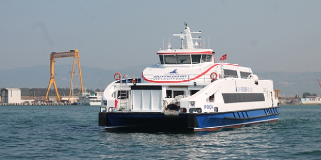 'İzmir Büyükşehir Belediyesi deniz ulaşımında sınıfta kaldı'