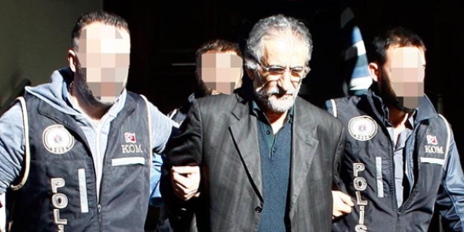 FETÖ elebaşı Gülen'in kardeşi tutuklandı
