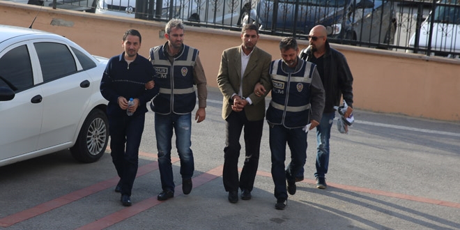 Edirne'de 1'i hakim, 2 kişi adliyeye sevk edildi