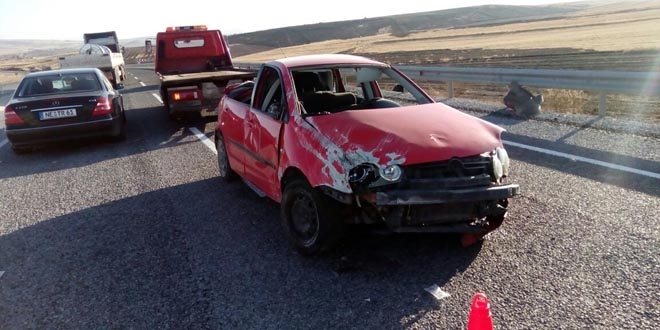 Trafik kazası geçiren avukat hayatını kaybetti