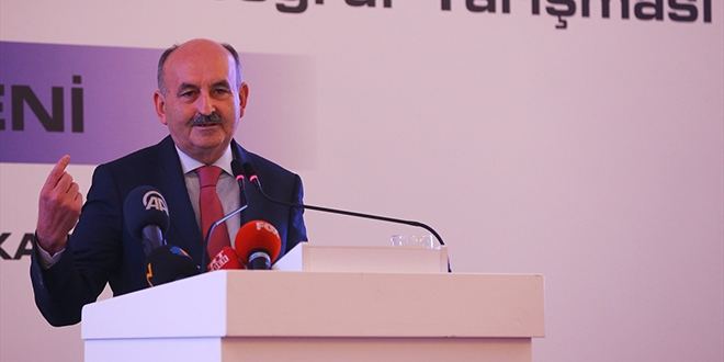 Çalışma Bakanı: Yaşa takılanlar, takılmaya devam edecek
