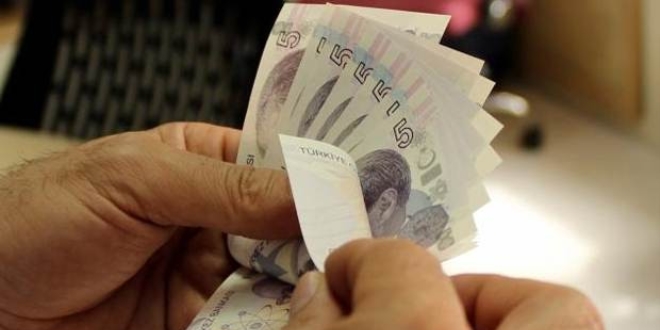 Tüketiciler, 12 bankayı Başbakan'a şikayet etti