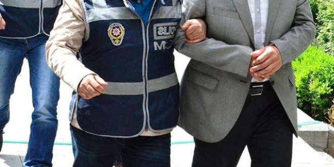 Samsun'da öğretmenlerin de bulunduğu 8 kişi tutuklandı