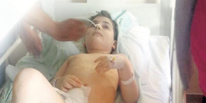 Apandisiti patladı, hastane de doktor bulamadı