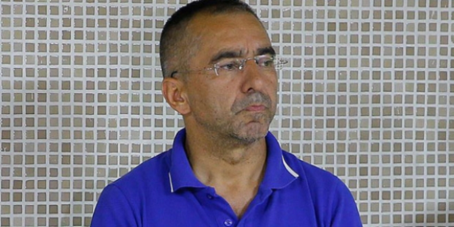 'Sıkıyönetim komutanıyım, hepinizi öldürtürüm'
