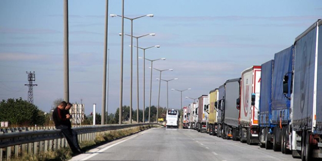 İhracat için 8 ayda 976 bin tır sefere çıktı