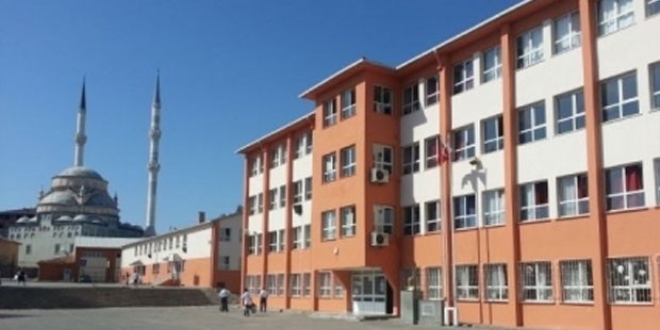 Ümraniye'de okullara hatim indirme talimatı
