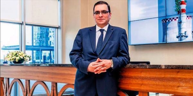Halkbankası Genel Müdürü havaalanında unutuldu
