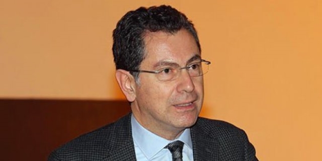 Gazeteci Kadri Gürsel gözaltına alındı