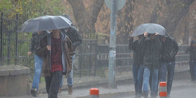 Meteorolojiden 3 kente kuvvetli yağış uyarısı
