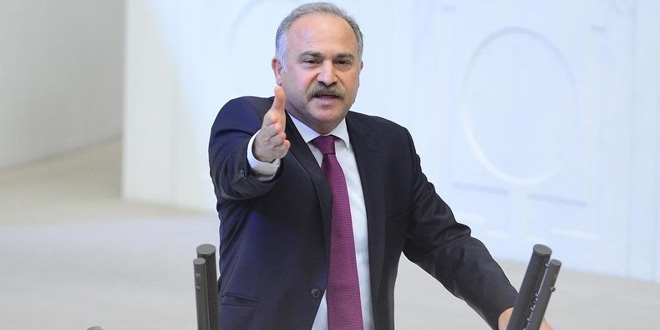 'FETÖ mensupları hala iş başında'