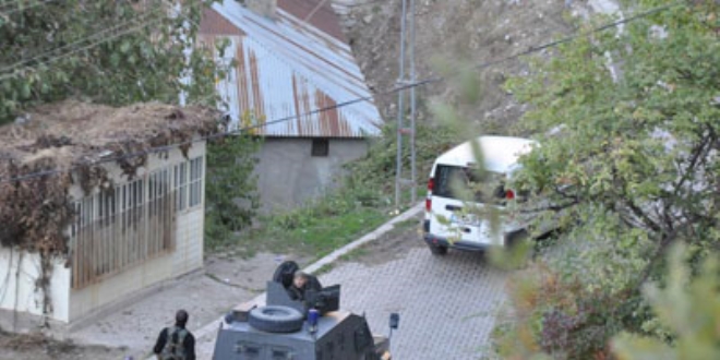 Çukurca ve Zap'a hava harekatı düzenlendi