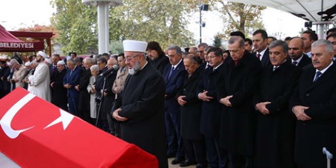 Korkut Özal son yolculuğuna uğurlandı