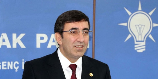 AK Parti'li Yılmaz: Tutuklamalar hukuk ile ilgilidir