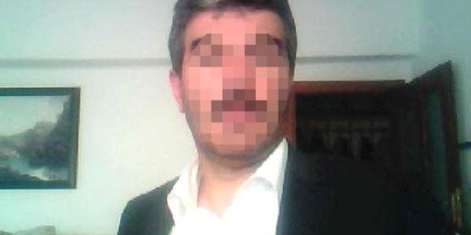 Öğrenciye kapı kolu fırlatan öğretmene suç duyurusu
