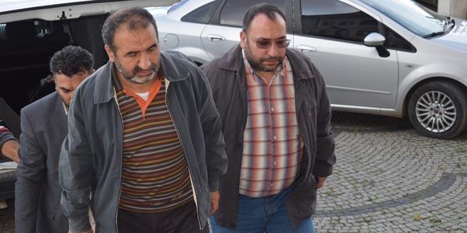 Çanakkale'de 2'si öğretmen, 3 kişi tutuklandı