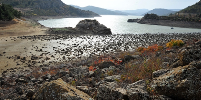 Çanakkale'deki barajlarda su seviyesi azaldı