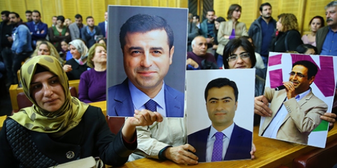 HDP: Dünya tarihine bir utanç tablosu olarak geçecektir