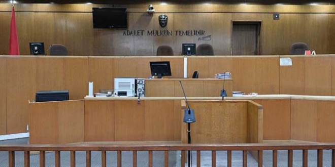 FETÖ üyesi çift, hakimlerin maaşını toplamış