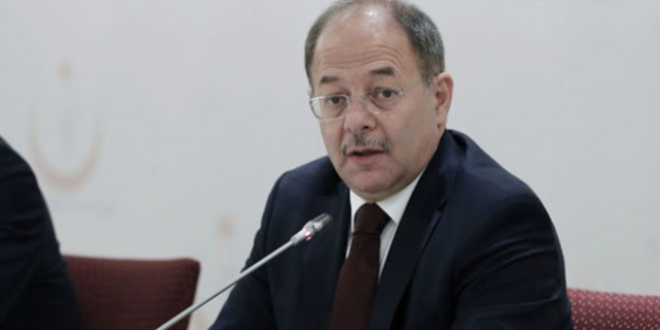 Akdağ'dan, bakanlığa devredilen asker hastanelerine ilişkin açıklama