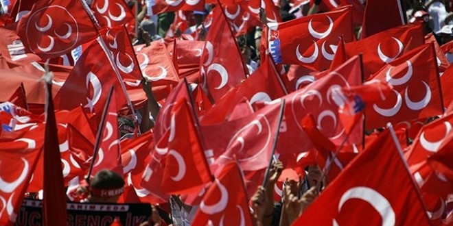 MHP Kemer ilçe teşkilatı feshedildi