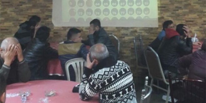 Kumar salonunu yeniden açmak için sadece 24 saat beklediler