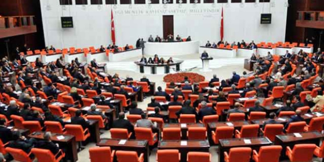 Tartışılan yasada 7 maddeli görüşme