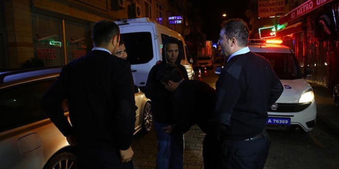 İstanbul'da polislerin kaçak göçmen mesaisi