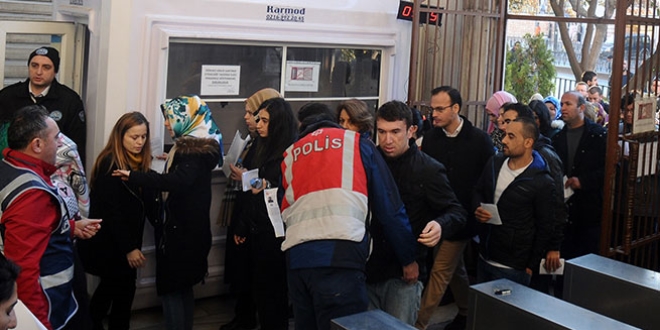 Okulu şaşırdı, sınava yetişmek için ticari taksiyle gitti