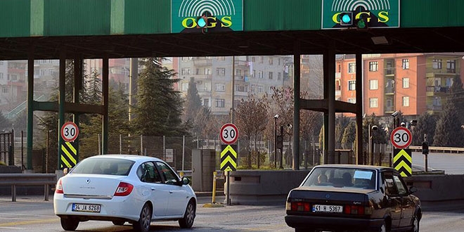 Mahmutbey gişelerinde serbest geçiş dönemi başladı