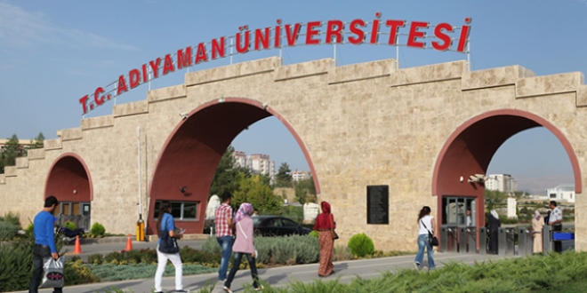 Atıklar öğrencilere burs oldu