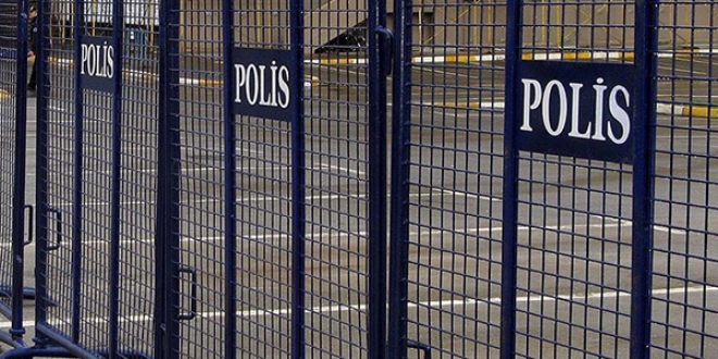 Bitlis'te gösteri ve yürüyüşler yasaklandı