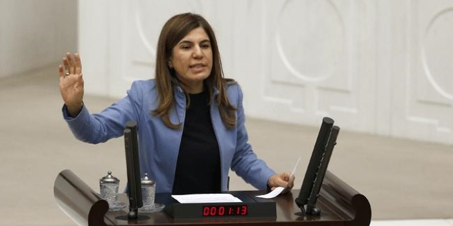 'Yazıklar olsun milletin kürsüsünde gerçekleri saptıranlara'
