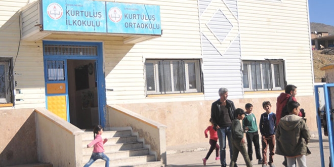 Şırnak'ta 1581 öğrenci TEOG sınavına girdi