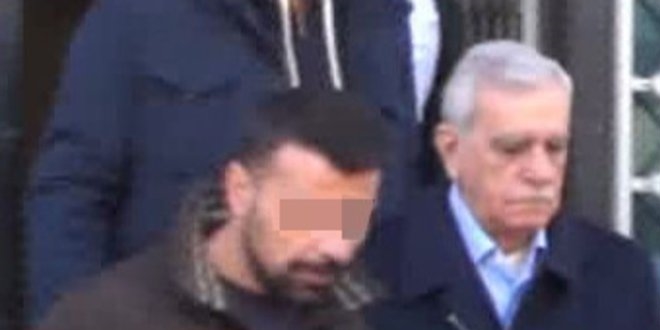 Ahmet Türk tutuklama talebiyle Sulh Ceza Hakimliğine sevk edildi