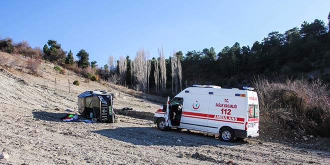 TANAP hatlarını denetlemeye gelen mühendisler kaza yaptı