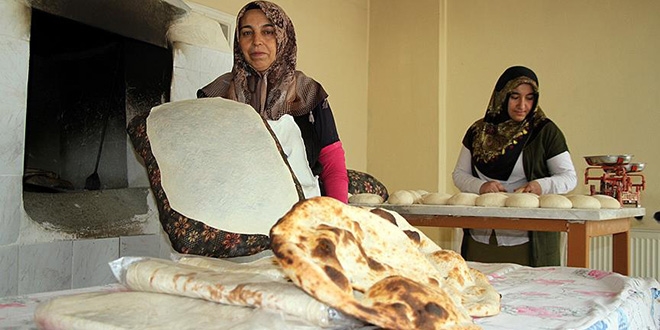 'Kadnlar yapamaz' diyenlere inat i yeri at