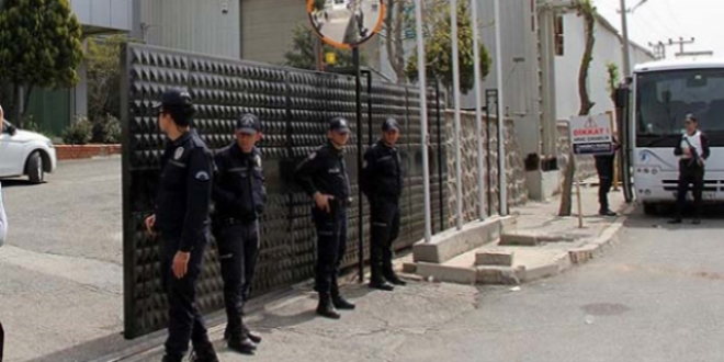 Manisa'da 12 firmaya daha kayyum atandı