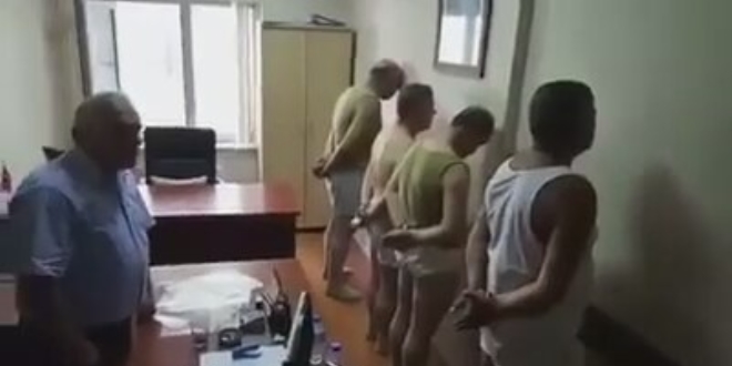 Darbecilerin iç çamaşırlı fotoğraflarına açıklama