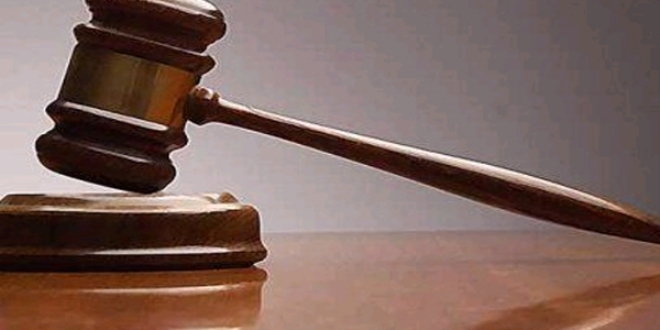 Mahkeme: Memura 'rveti' demek ifade zgrldr