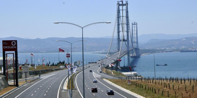 Osmangazi Köprüsü'nden 10 katı cezalı geçti