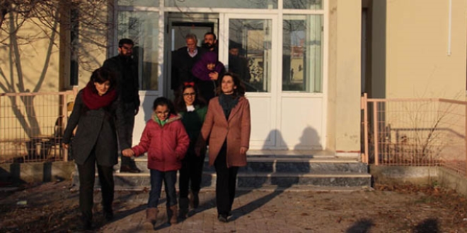Demirta' cezaevinde ailesi ziyaret etti